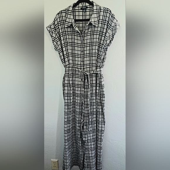 Chaps Plaid Button-front Wide Leg Jumpsuit - Picture 1 of 13